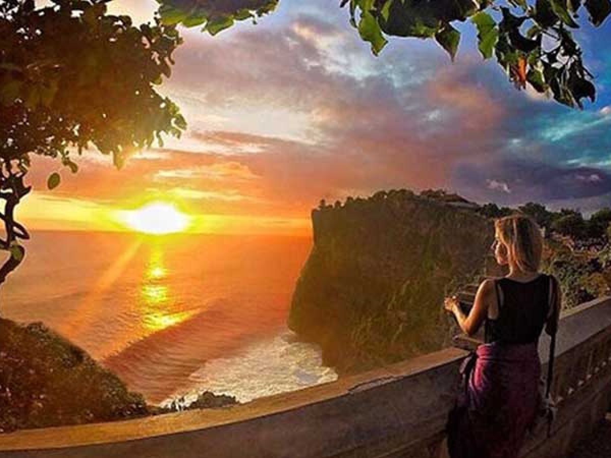 Bali Snorkeling, Turtle Island and Uluwatu Kecak Dance